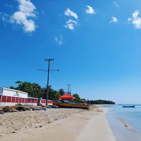 Sunset Bay B&B Brig Bay ภายนอก รูปภาพ