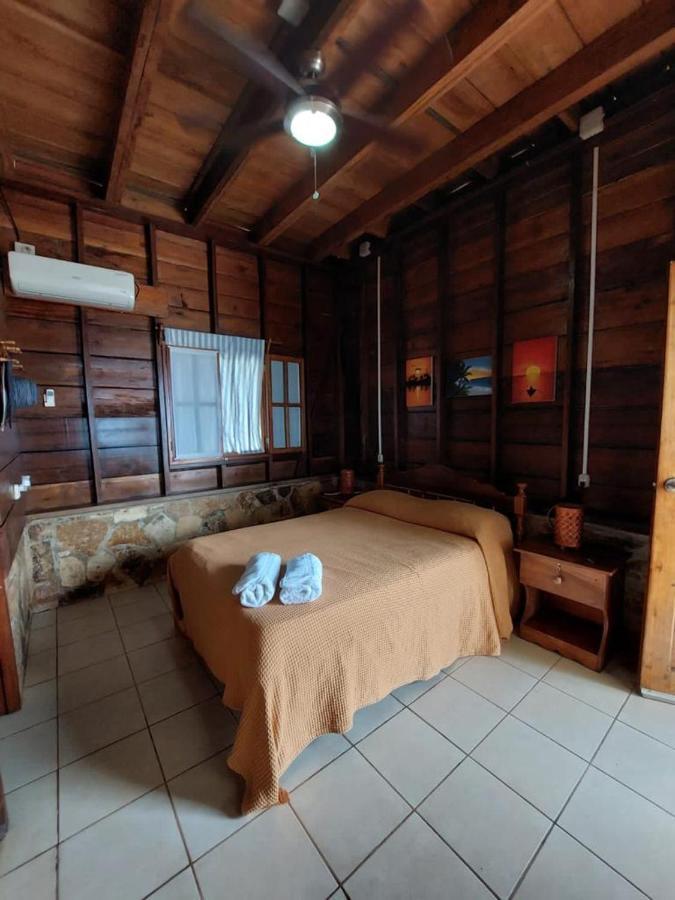 Sunset Bay B&B Brig Bay ภายนอก รูปภาพ