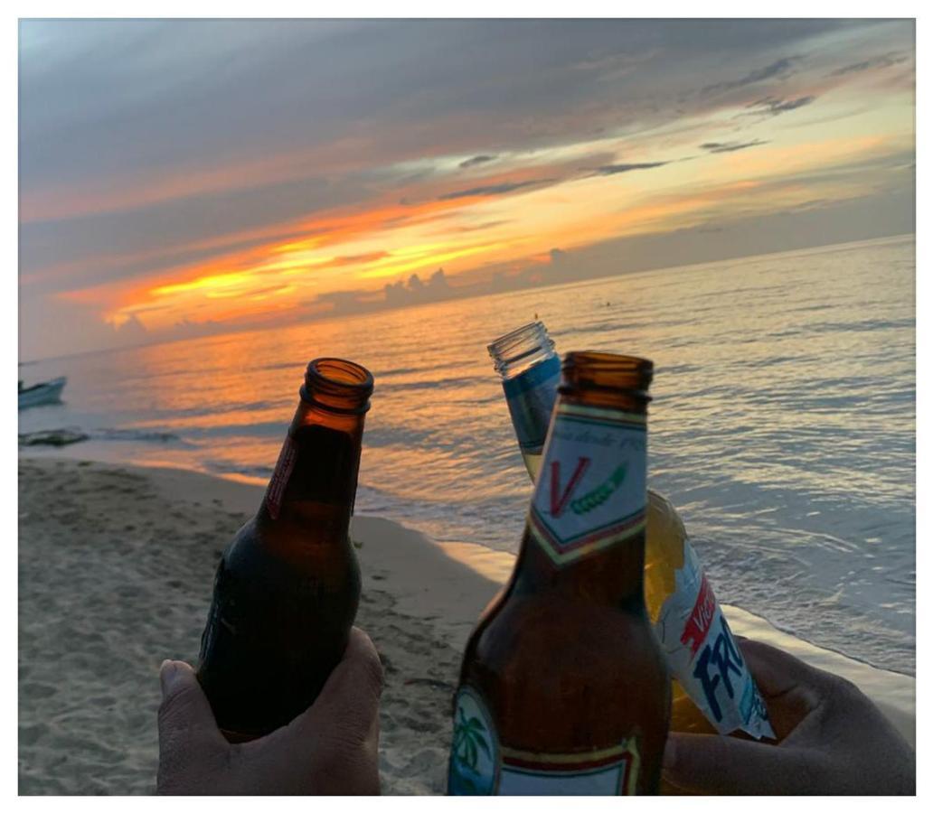 Sunset Bay B&B Brig Bay ภายนอก รูปภาพ