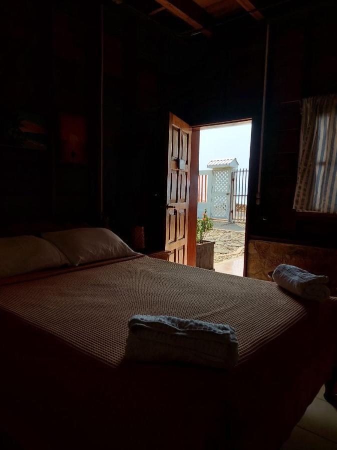 Sunset Bay B&B Brig Bay ภายนอก รูปภาพ
